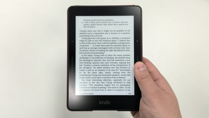 Amazon faz promoção de Kindle e deixa de vender Voyage no Brasil