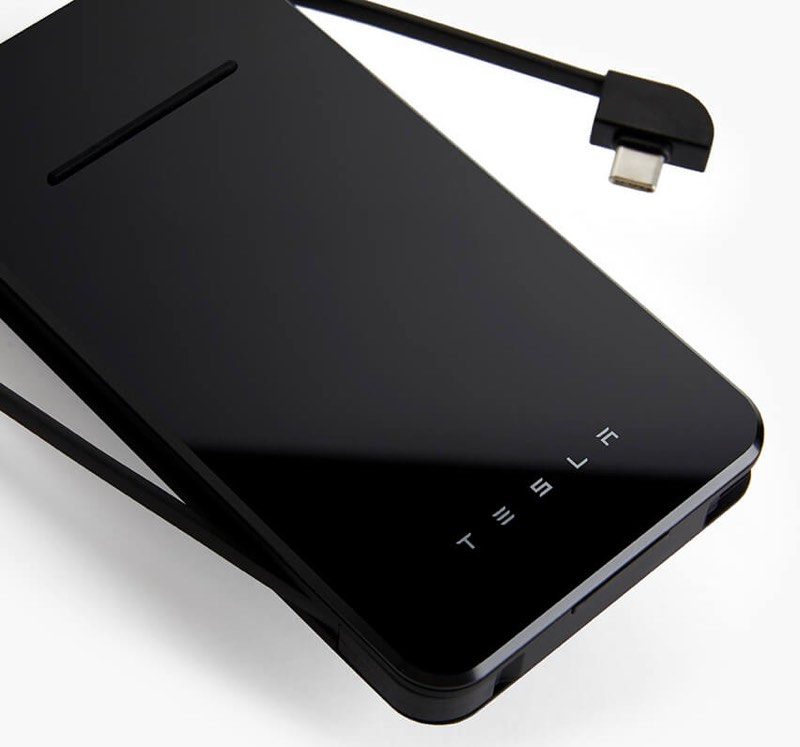 Tesla lança (e depois remove) bateria com carregamento wireless para celular