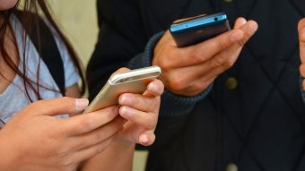 Linhas de celular pós-pagas passam de 40% no Brasil
