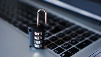617 milhões de contas roubadas de 16 sites vazam na dark web