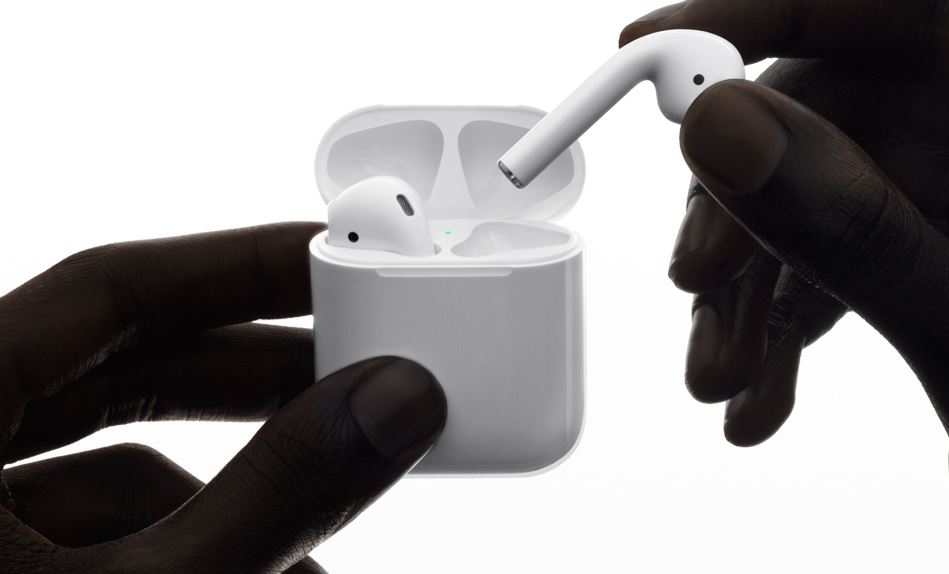 Amazon prepara fones de ouvido para concorrer com Apple AirPods