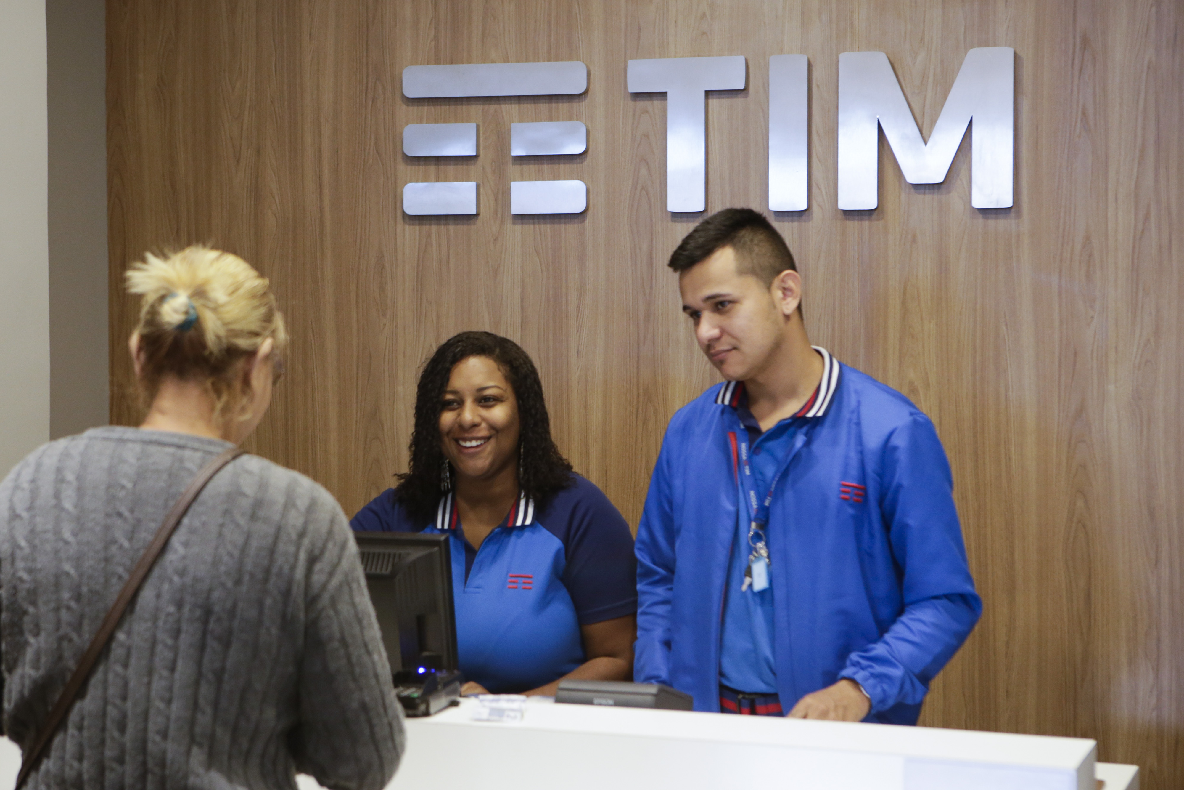 TIM aumenta lucro para R$ 423 milhões no segundo trimestre