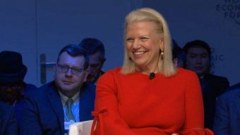 CEO da IBM: empresas devem priorizar habilidades em vez de diplomas ao contratar