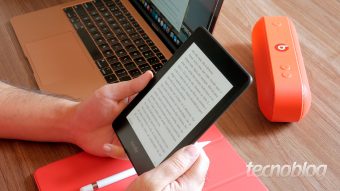 Amazon dá desconto de até R$ 80 em Kindle Paperwhite e Fire TV Stick