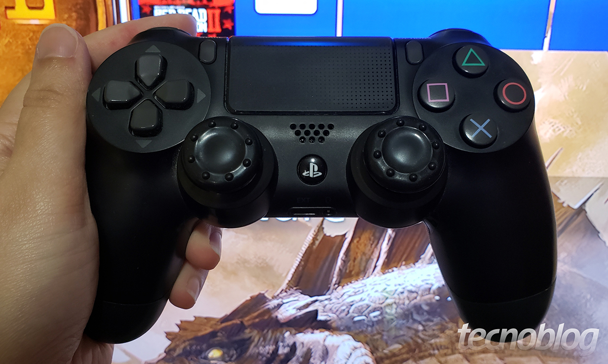 Como sincronizar um controle no PlayStation 4 (PS4)