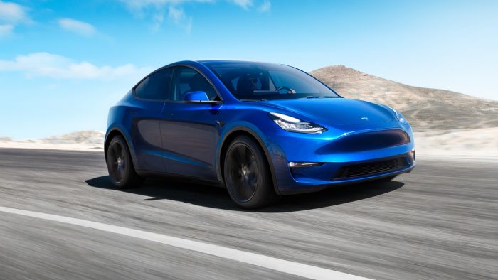 Elon Musk anuncia novo carro elétrico Tesla Model Y com Autopilot