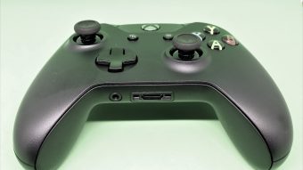 Como sincronizar um controle do Xbox One