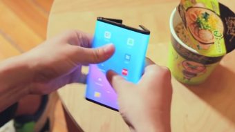 Xiaomi demonstra celular duplamente dobrável em novo vídeo