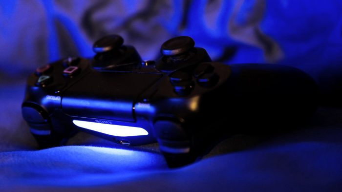 PlayStation 4: como conectar e configurar controles no videogame