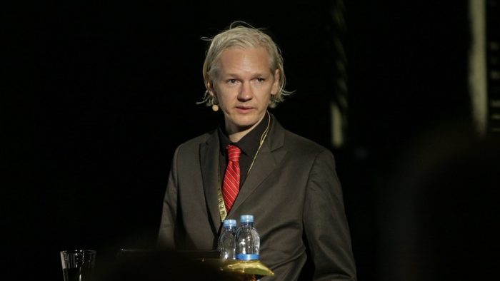 EUA fazem acusação contra Julian Assange, do Wikileaks, para pedir extradição