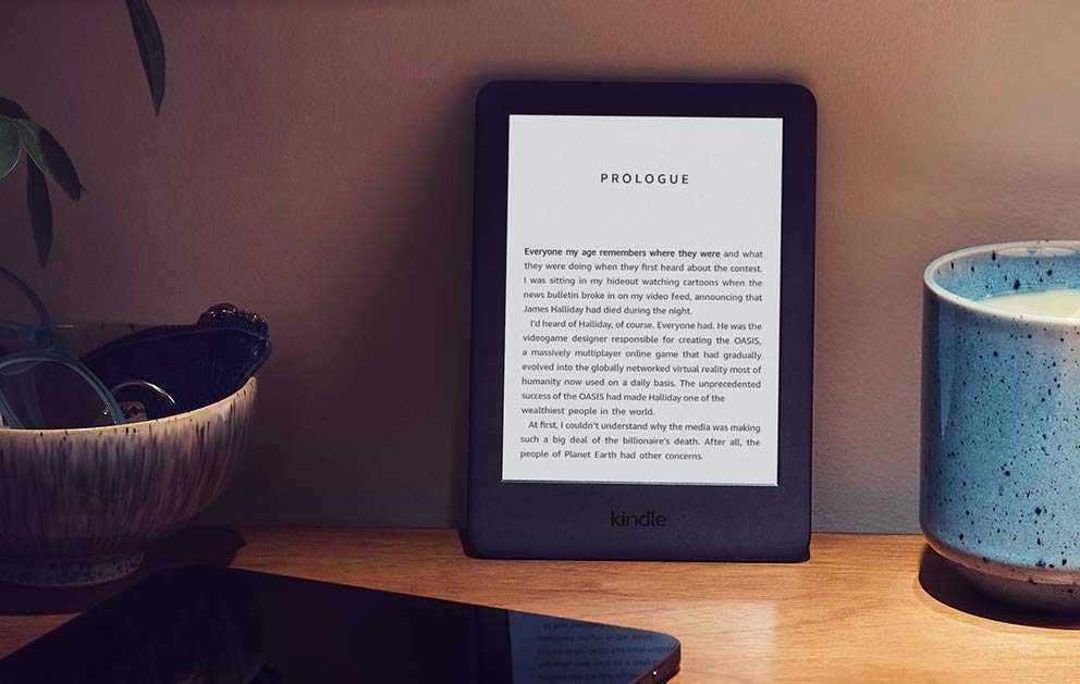 Amazon lança novo Kindle básico com iluminação por R$ 349 no Brasil