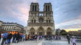 Apple se junta a empresários que doarão para reforma da Notre-Dame