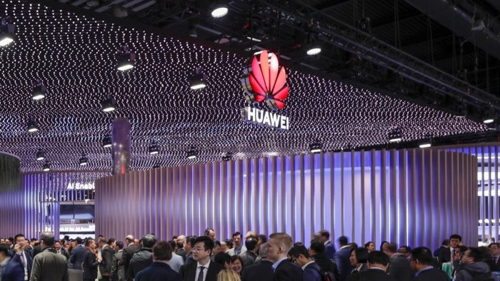 EUA abrem acusação contra Huawei por roubo de segredos comerciais