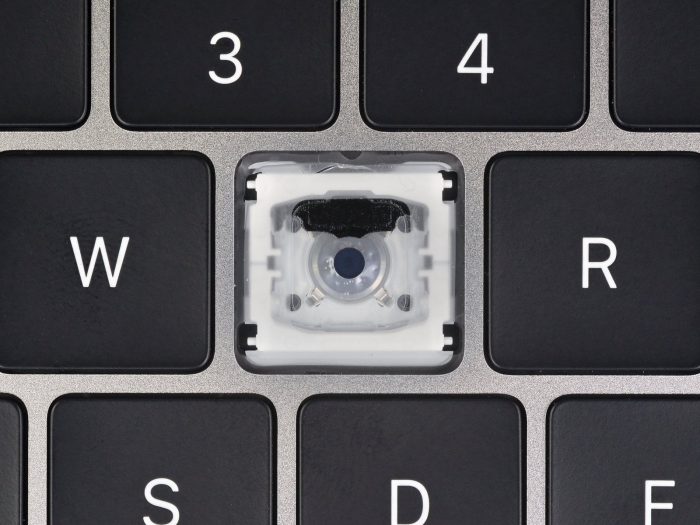 Teclado do novo MacBook Pro (Foto: iFixit)