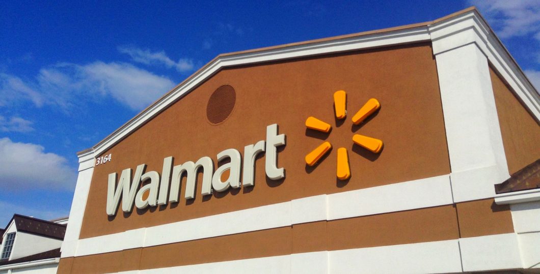 Walmart encerra vendas online no Brasil e foca em lojas físicas