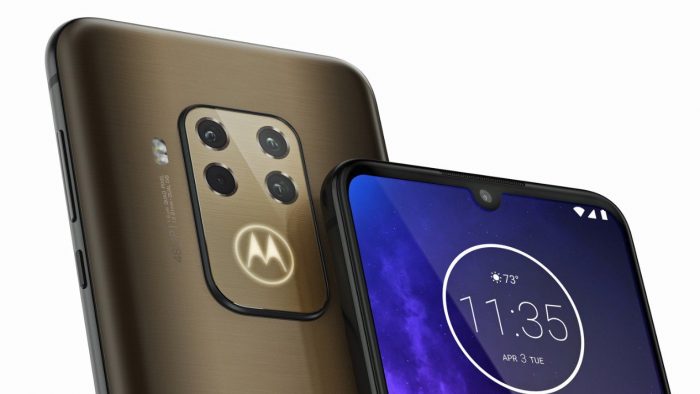 Motorola One Pro com quatro câmeras na traseira vaza em imagens