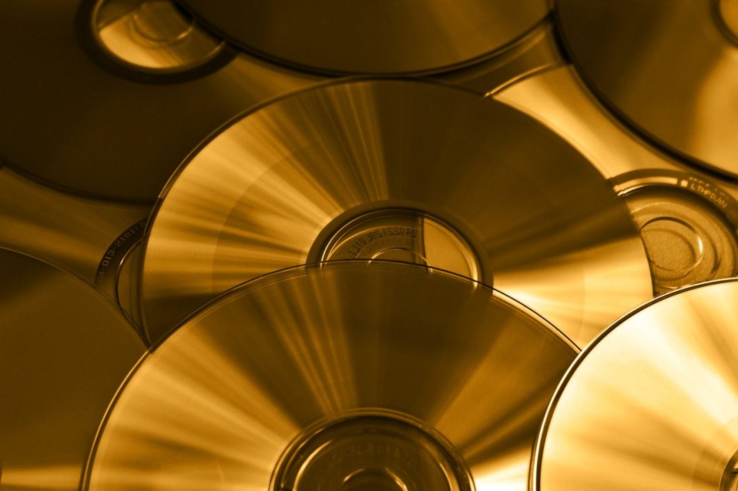 DS-Foto / Discos de DVD / Pixabay / como gravar dvd