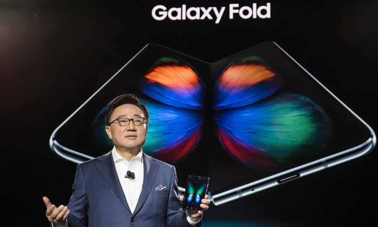 CEO da Samsung diz que atraso do Galaxy Fold foi “embaraçoso”