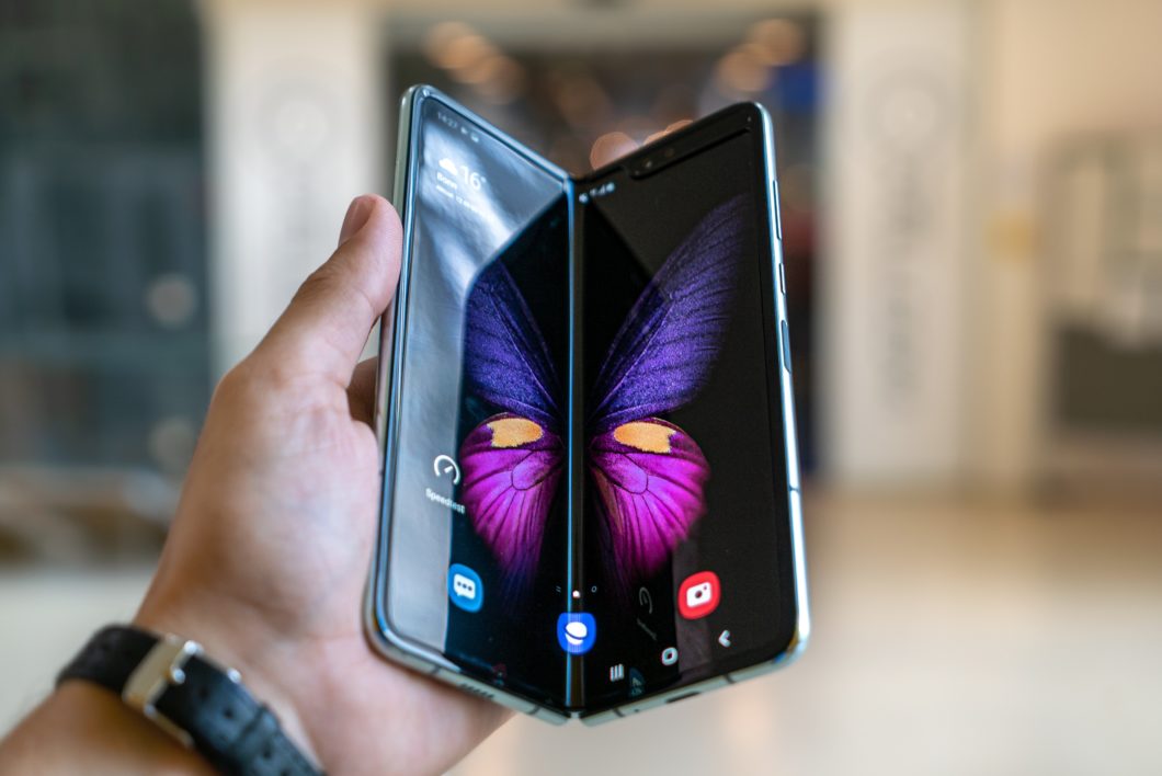 5 fatos sobre gadgets em 2019: celulares dobráveis, smart speakers, fones e mais
