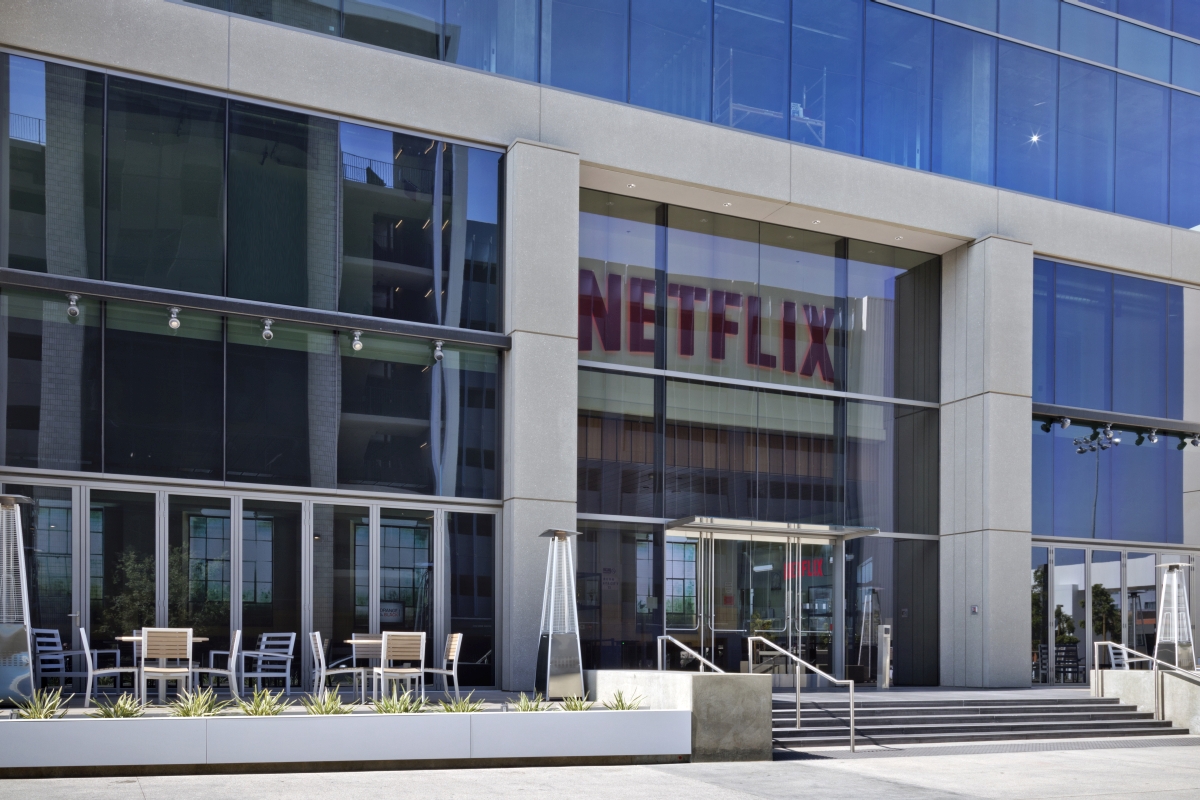 Netflix cresce mesmo com concorrência do Disney+ e Apple TV+