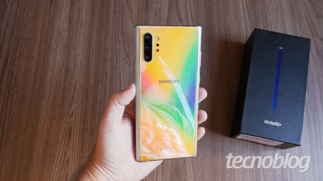Galaxy Note 10 received Android 12 and is compatible with LineageOS (Image: Paulo Higa/Tecnoblog)