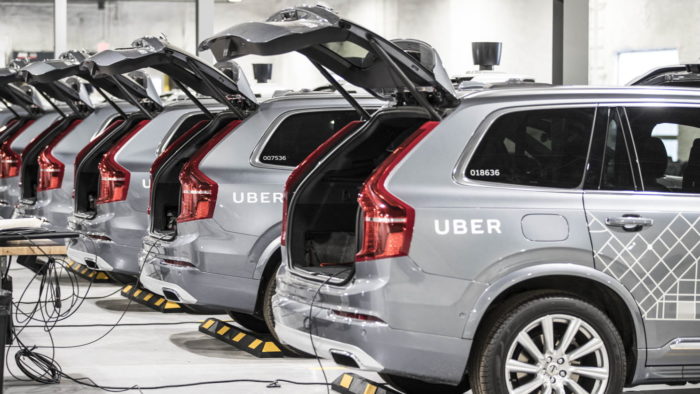 Uber desiste de carros autônomos e vende divisão ATG