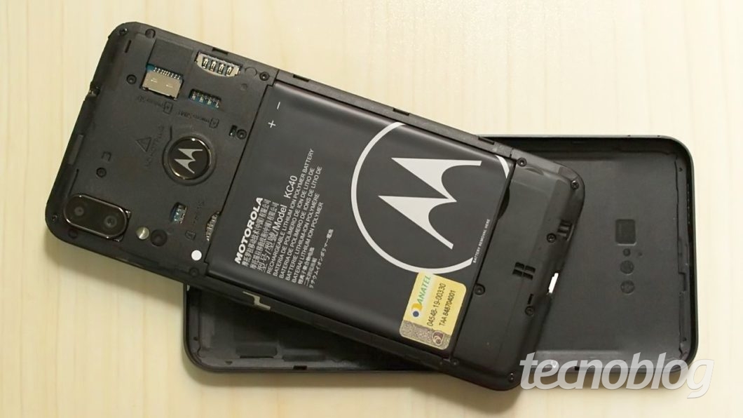 Galeria Moto E6 Plus - Motorola Moto E6 Plus