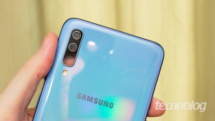 Samsung explica por que app em celulares Galaxy envia dados para a China