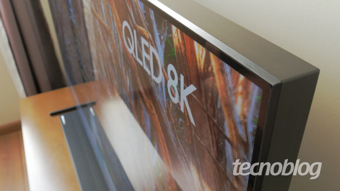 TV 8K Samsung Q900R: muitos pixels, mas faz diferença?
