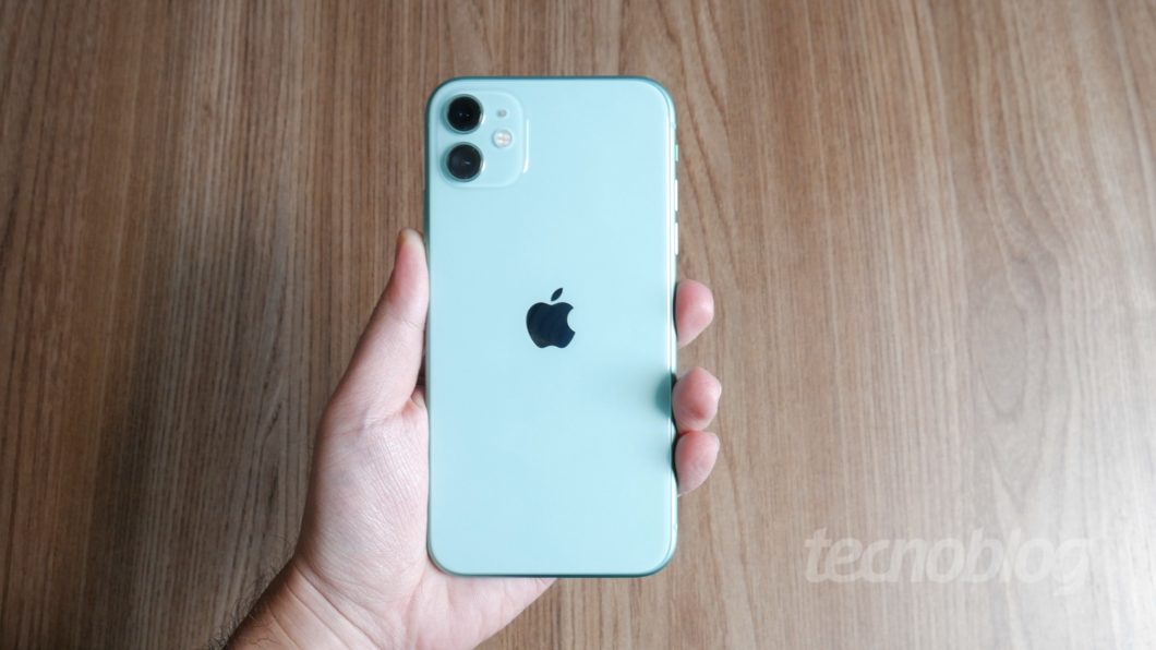 Apple iPhone 11 - Review