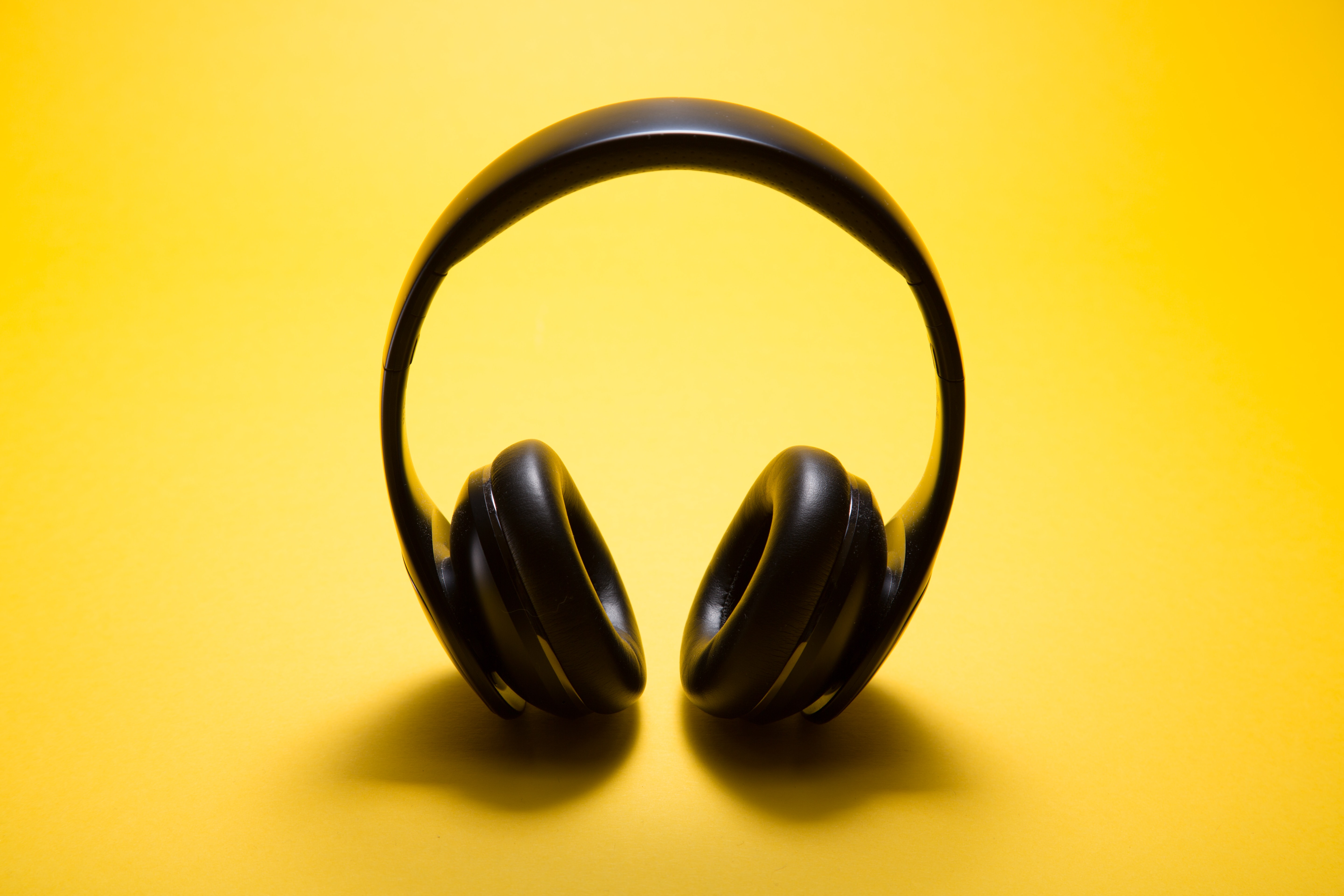 Fone de Ouvido Bluetooth ou Com Fio? Qual o Melhor?