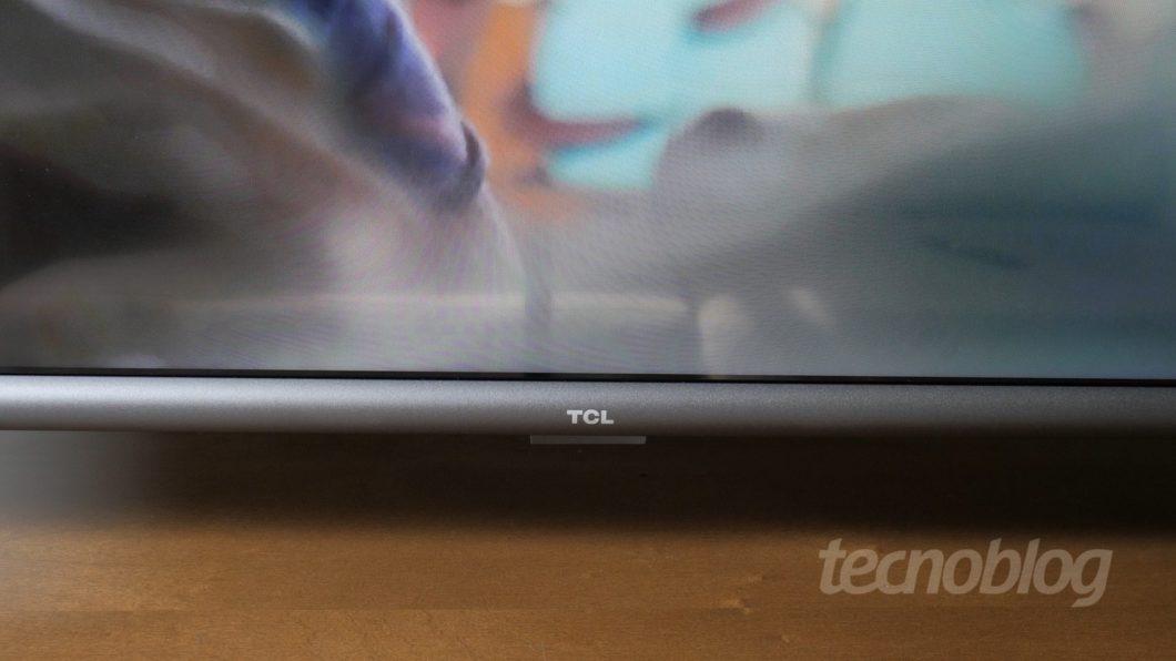 TV 4K TCL P8M - Review