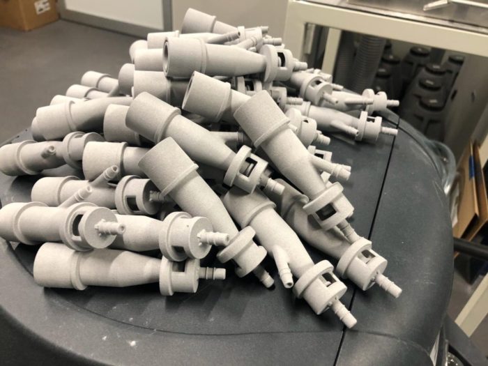 Mais válvulas para respiradores feitas em impressoras 3D