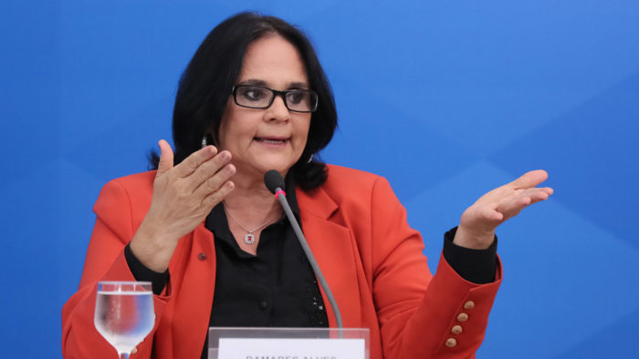Ministra da Mulher, Família e Direitos Humanos, Damares Alves (Foto: Isac Nóbrega/PR - 02/04/2020)