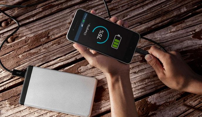Quick Charge 3+ promete carregar 50% da bateria em 15 minutos