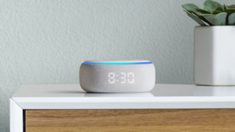 Amazon lança Echo Dot com relógio e Alexa no Brasil