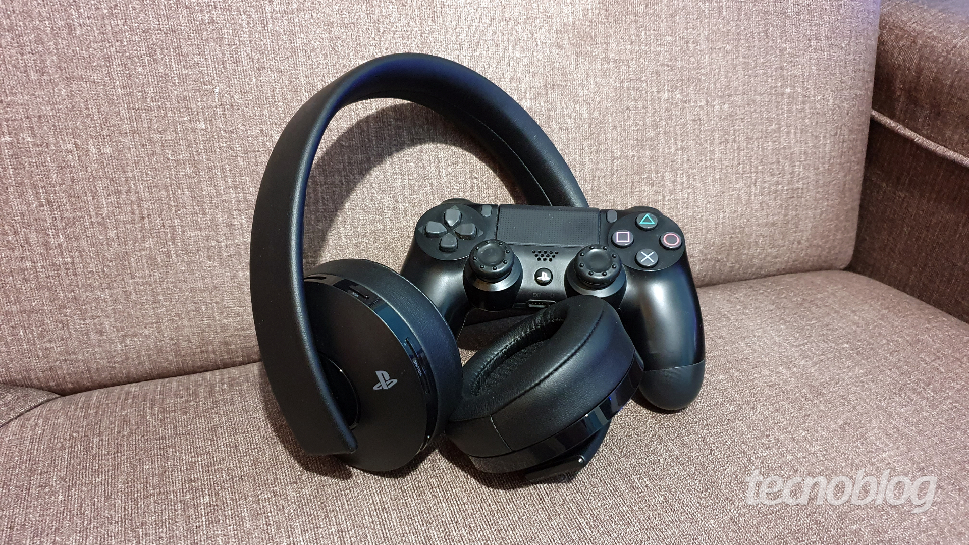 Spotify chega ao PS3 e PS4 com a função de ouvir música enquanto joga