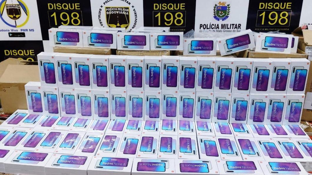 Polícia apreende celulares da Xiaomi