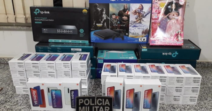 Polícia apreende celulares da Xiaomi