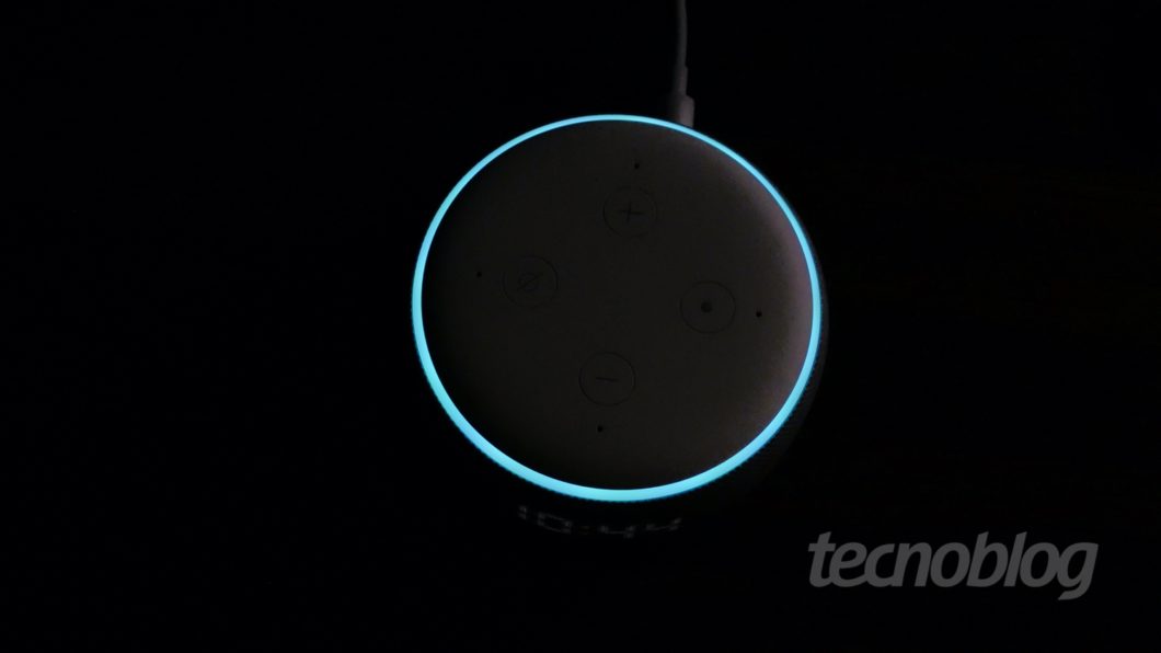 Amazon Echo Dot com relógio - Review