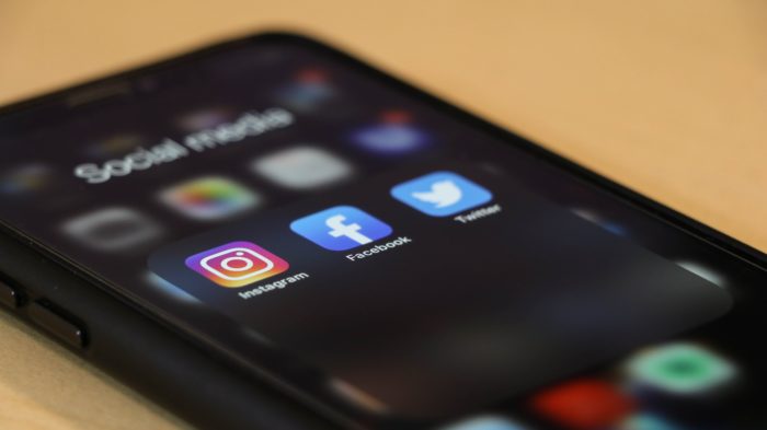 Facebook e Instagram pagam usuários para desativar conta nos EUA
