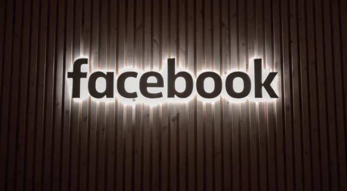 Facebook derruba rede de perfis que usavam fotos geradas por IA