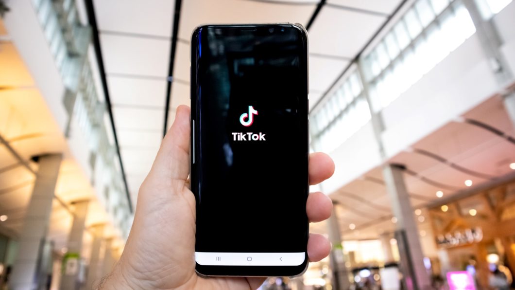 Como aplicar efeitos de voz no TikTok