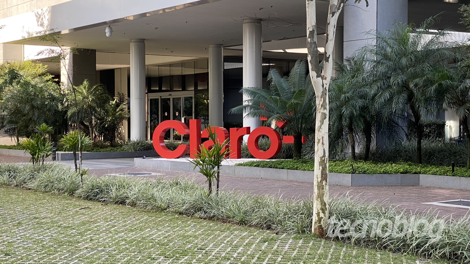 Shopping Center Tambiá - A Claro Box TV é um serviço de streaming