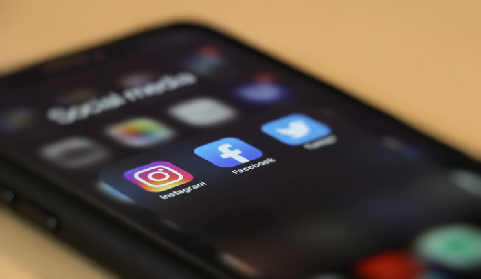 Como funciona o texto alternativo do Instagram e do Facebook