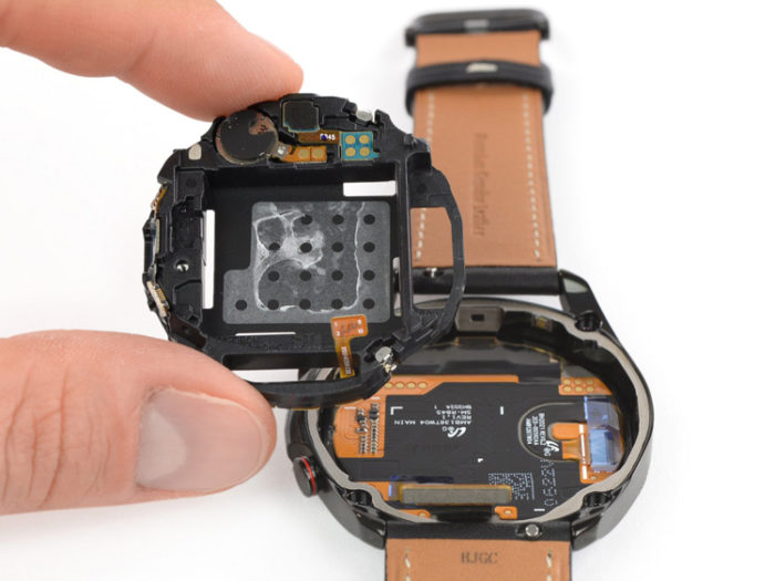 Desmanche Do Samsung Galaxy Watch 3 Revela Facilidade Em Reparo Tecnoblog Desmanche Do Samsung Galaxy Watch 3 Revela Facilidade Em Reparo Tecnoblog
