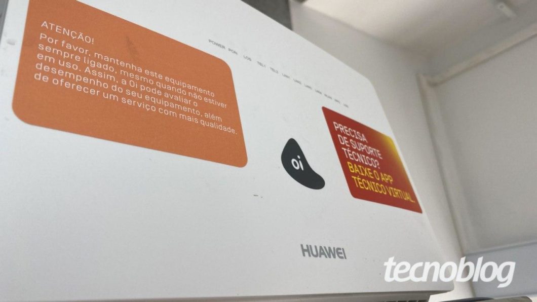 Modem Huawei utilizado pela Oi Fibra. Foto: Lucas Braga/Tecnoblog