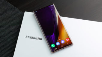 Galaxy Note 20 Ultra supera iPhone 11 Pro Max em teste de queda