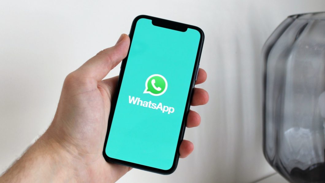 WhatsApp começa a compartilhar informações com Facebook - Reclame Aqui  Notícias