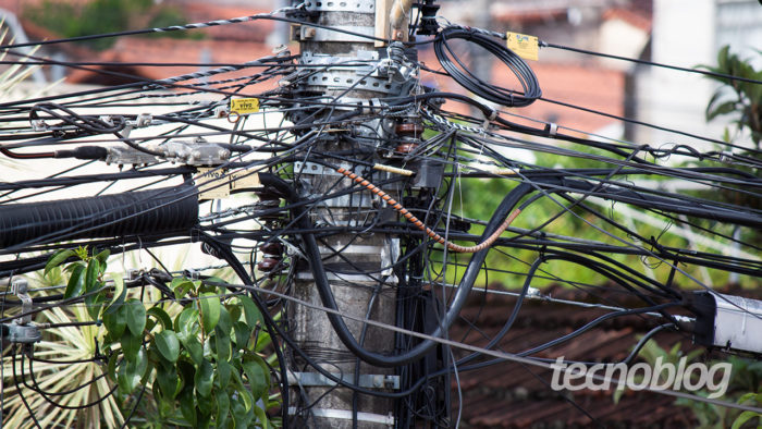 Operadoras denunciam roubo de 4 milhões de metros de cabos de internet